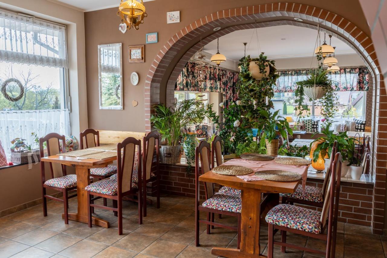 Gosciniec Skolimowka Restauracja I Ze Sniadaniem Na Kaszubach