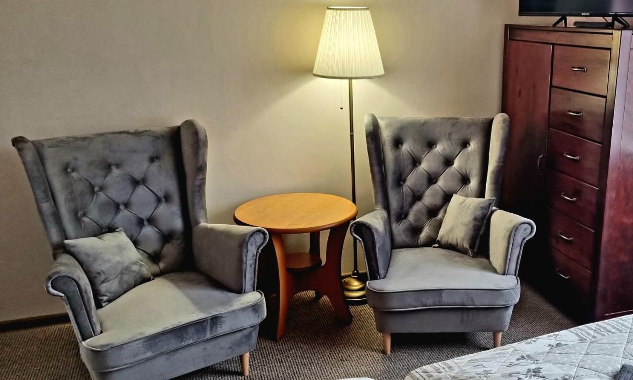 Gosciniec Skolimowka Restauracja I Ze Sniadaniem Na Kaszubach Ferienhaus Chmielno